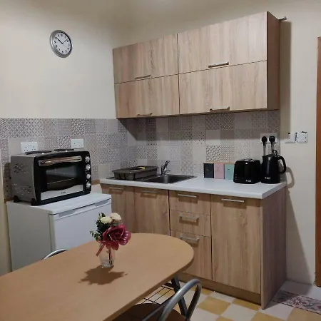 Rons Town House Apartment Tarxien Exterior photo