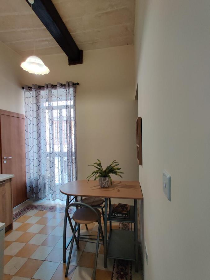 Apartment Rons Town House *